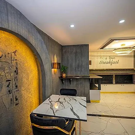 Hotel California Istambul
