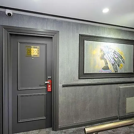 California Hotel 3*